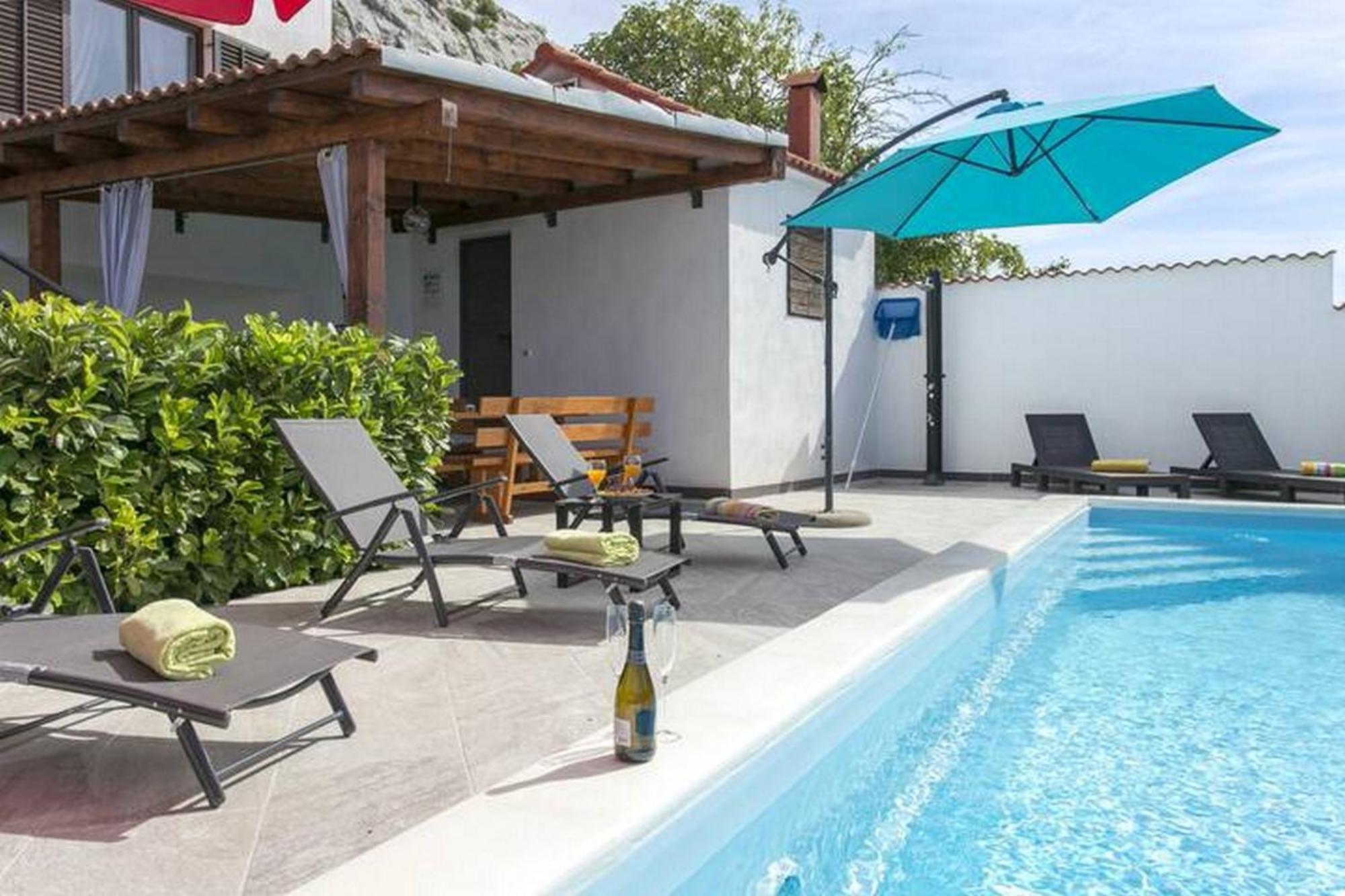 Holiday Home Mons Aureus Gornje Sitno Ngoại thất bức ảnh