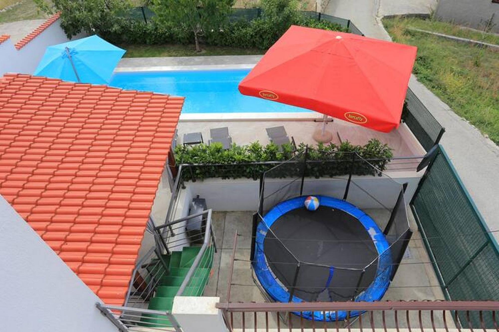 Holiday Home Mons Aureus Gornje Sitno Ngoại thất bức ảnh